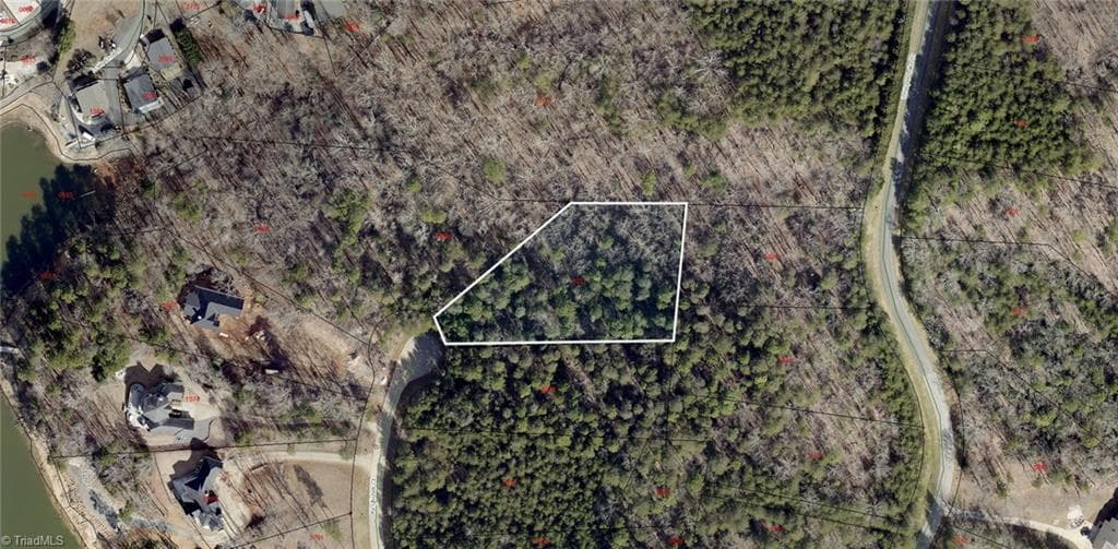 Unimproved Land at 210 Kingfisher Court, New London NC 28127, photo 3 of 3