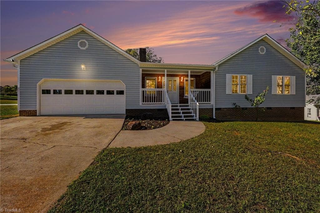 Stick/Site Built at 3936 Evergreen Drive, Trinity NC 27370, photo 5 of 29
