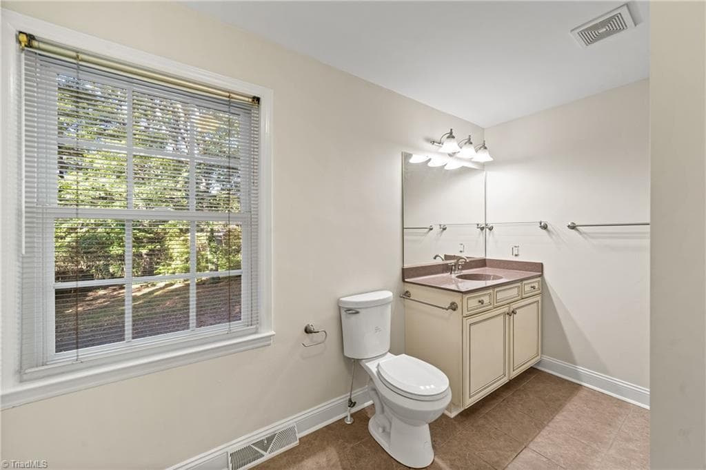 Stick/Site Built at 680 Chester Road, Winston-Salem NC 27104, photo 22 of 39