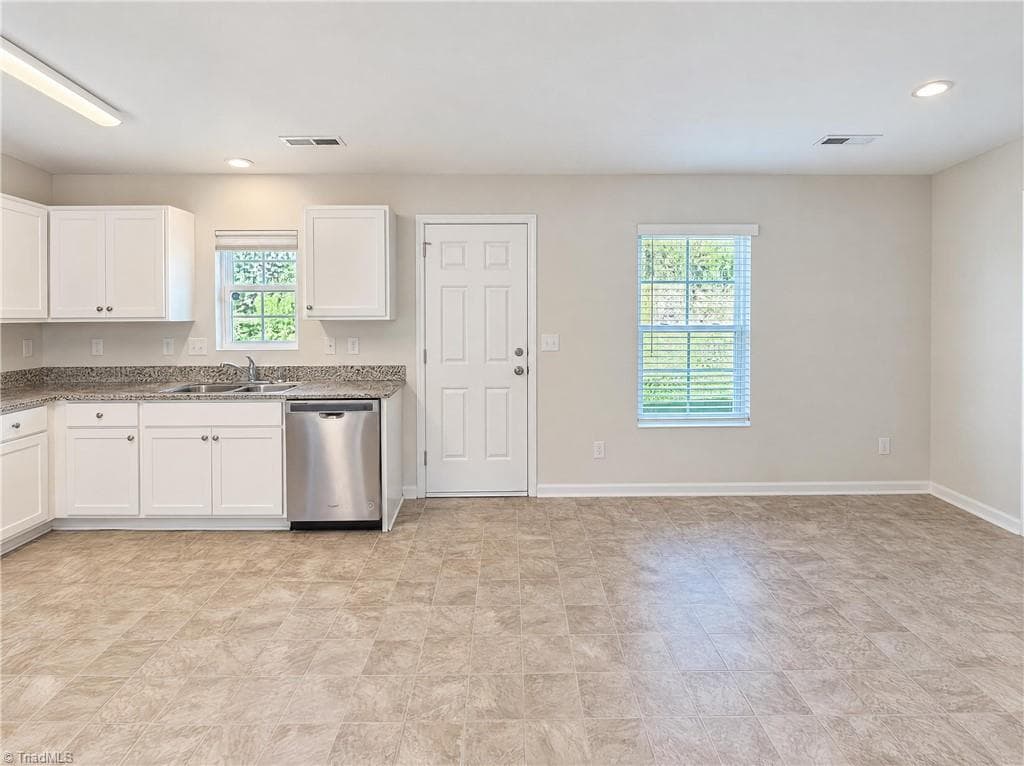 Stick/Site Built at 115 Lemon Lane, Greensboro NC 27405, photo 7 of 21