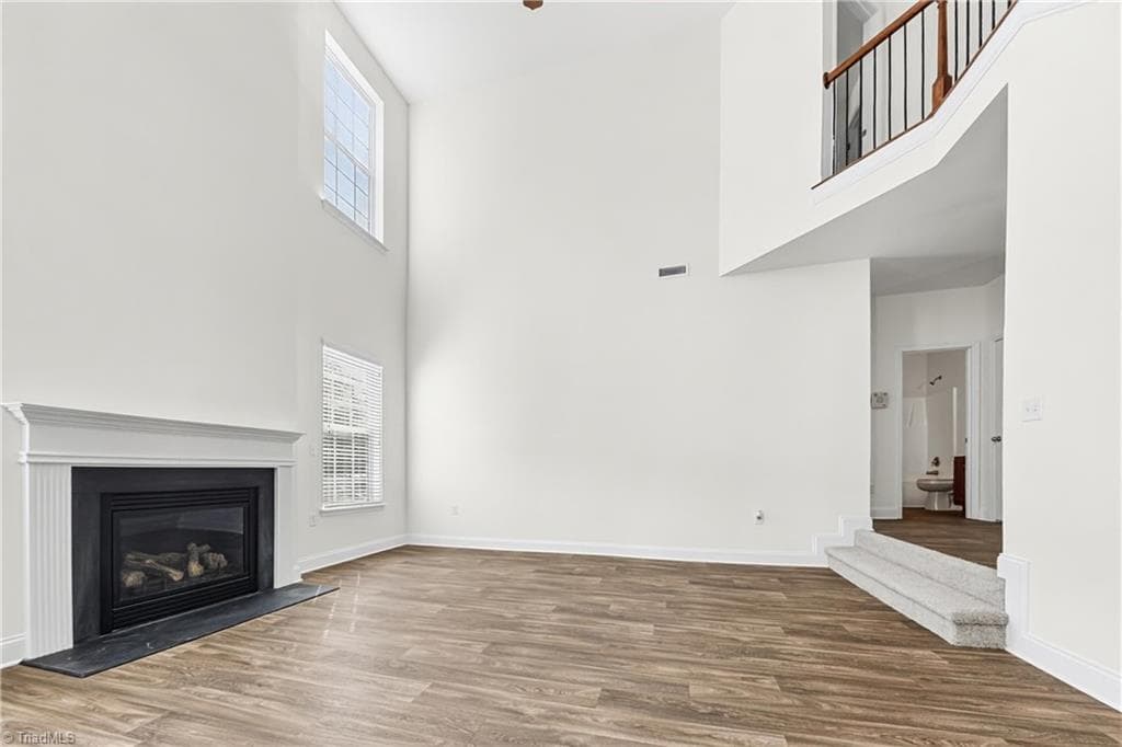 Stick/Site Built at 3532 Sage Dale Court, High Point NC 27265, photo 5 of 25