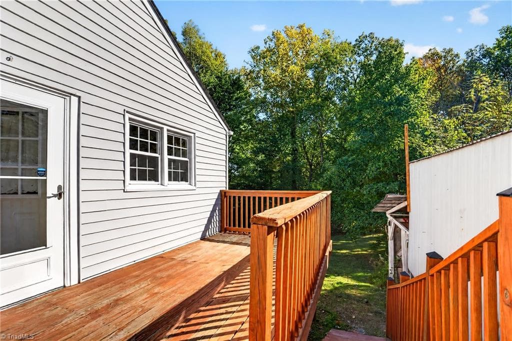 Stick/Site Built at 114 Bellevue Drive, High Point NC 27265, photo 21 of 28