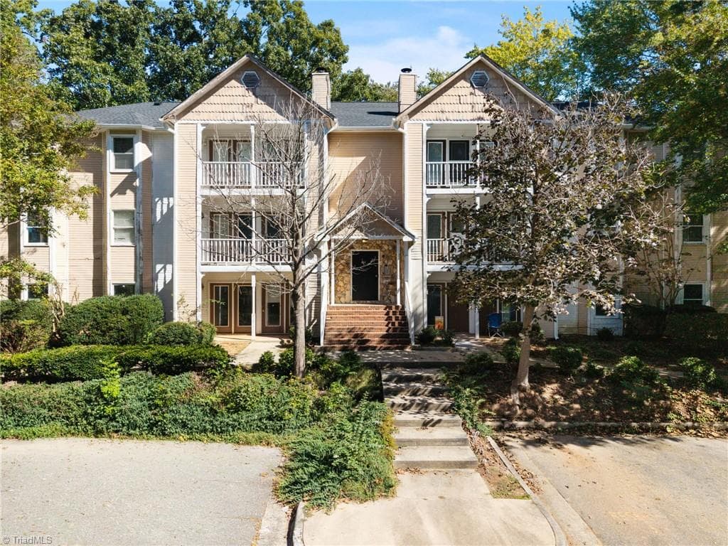 3117 Darden Road # L, Greensboro NC 27407