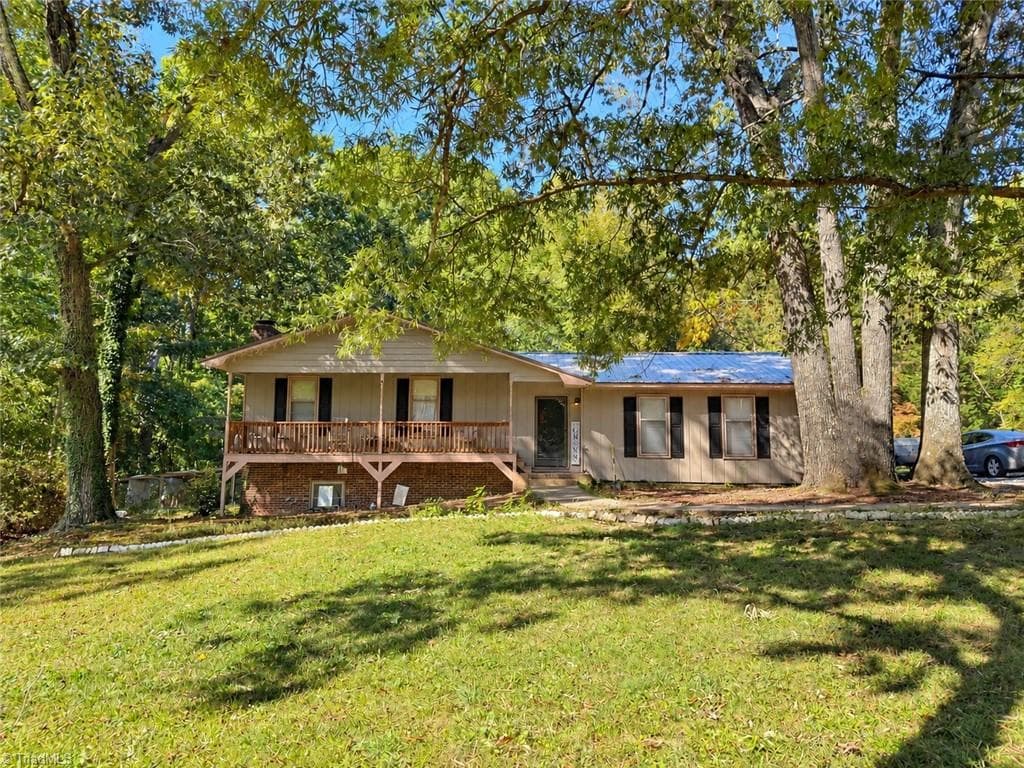 Stick/Site Built at 716 Carson Street, Troy NC 27371, photo 2 of 16