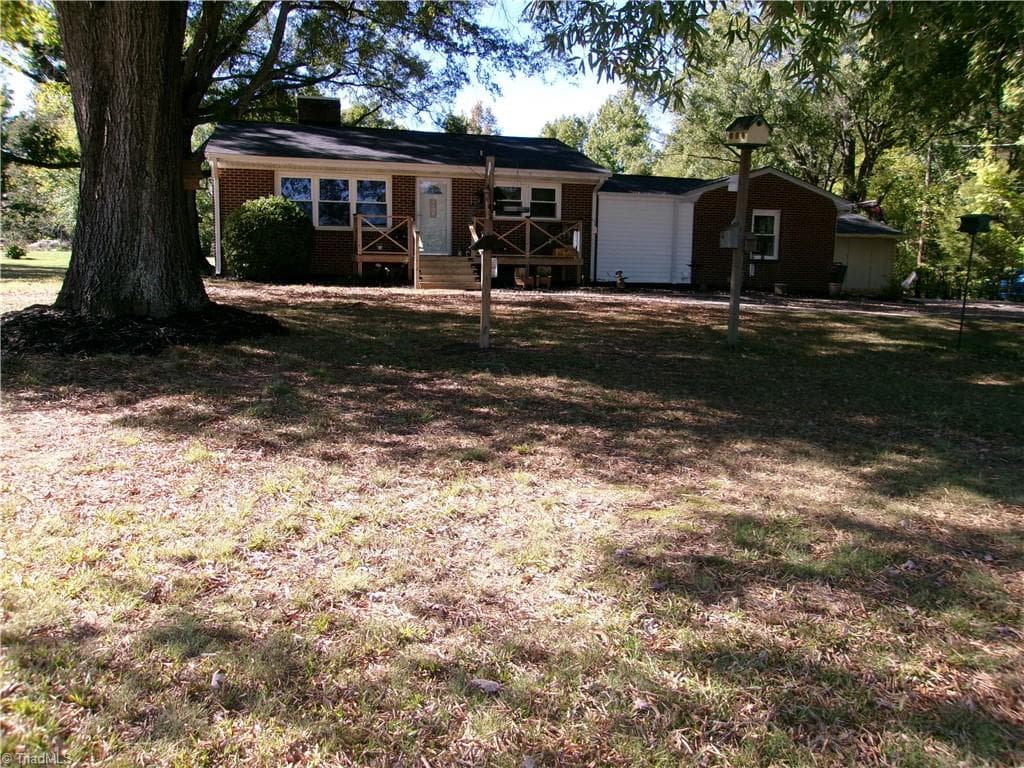 5716 Stigall Road, Kernersville NC 27284
