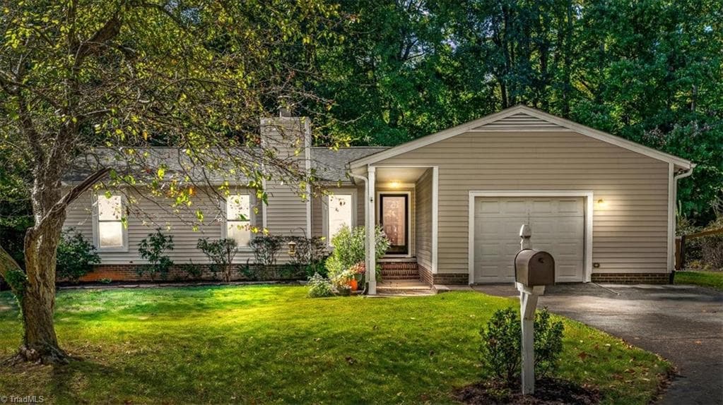 2608 New Garden Road E, Greensboro NC 27455