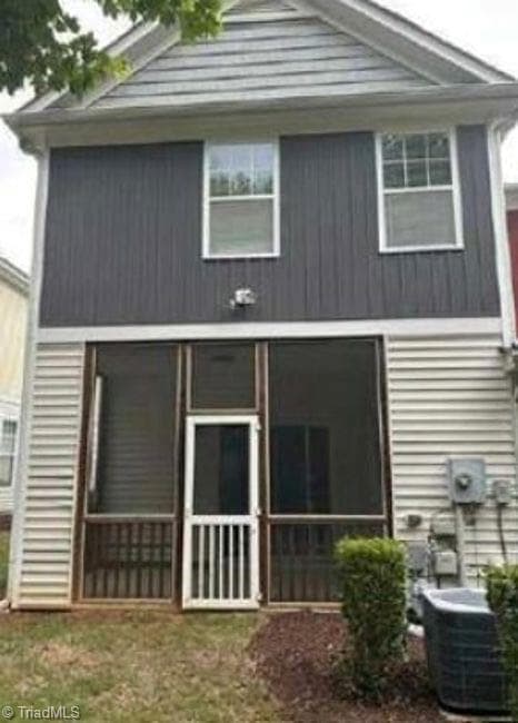 Stick/Site Built at 2423 Memory Ridge Drive, Raleigh NC 27606, photo 2 of 2