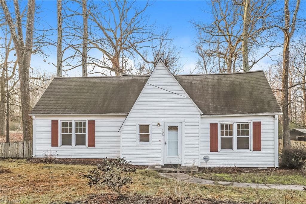 106 Spur Road, Greensboro NC 27406