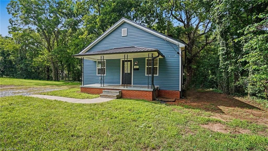 Stick/Site Built at 600 Townbranch Road, Graham NC 27253, photo 8 of 24