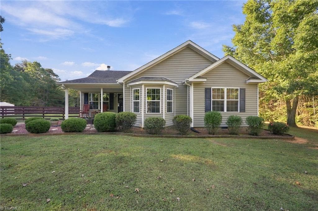 1065 Geneva Lane, Walnut Cove NC 27052