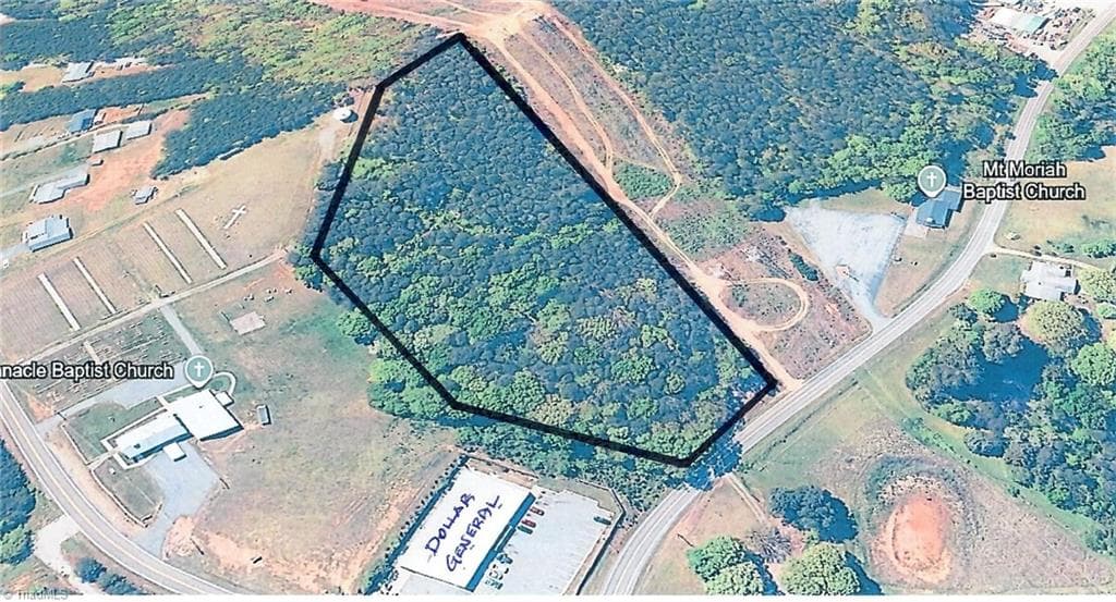 1225 Perch Road, Pinnacle NC 27043