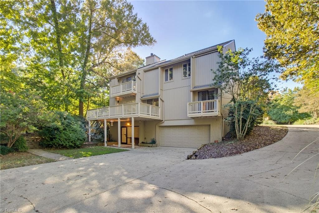 Stick/Site Built at 1911 La Vista Drive, High Point NC 27265, photo 33 of 41