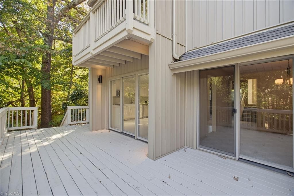 Stick/Site Built at 1911 La Vista Drive, High Point NC 27265, photo 14 of 41