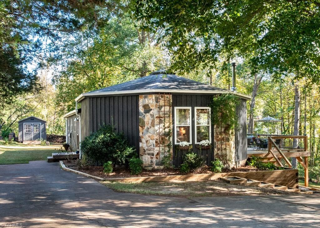 3781 Libertys Run Drive, Sophia NC 27350
