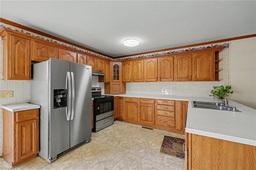 Stick/Site Built at 196 Wilmar Circle, Lexington NC 27295, photo 11 of 27