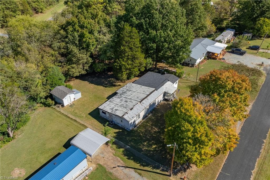 Stick/Site Built at 6256 Lowerywood Circle, Trinity NC 27370, photo 30 of 36