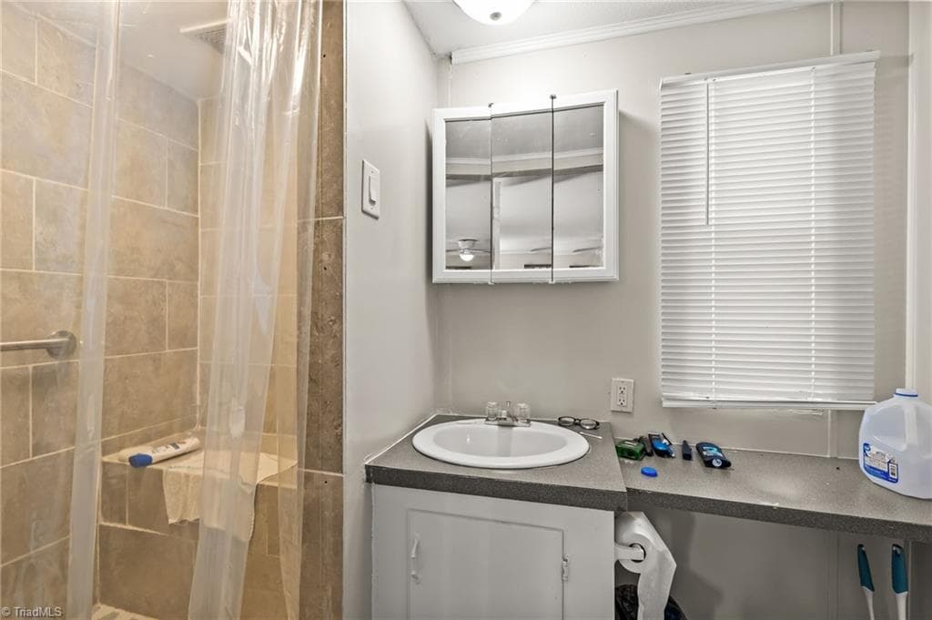 Stick/Site Built at 6256 Lowerywood Circle, Trinity NC 27370, photo 11 of 36