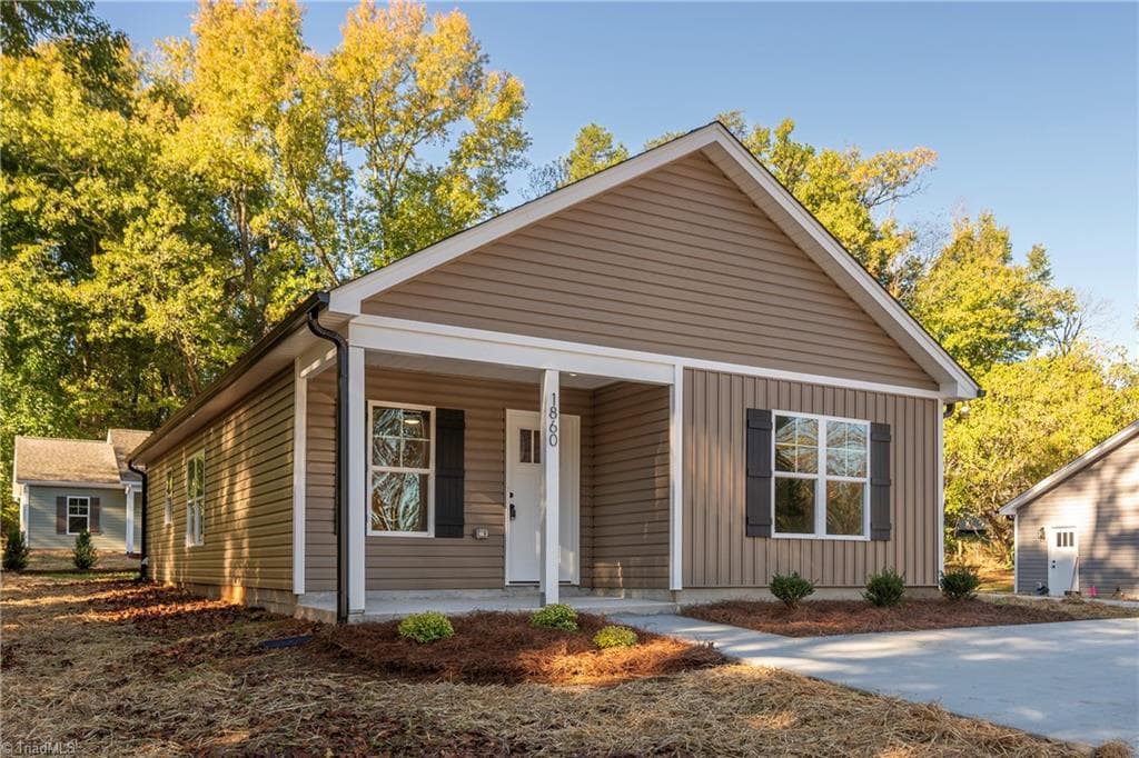 1860 Gyro Drive, Winston-Salem NC 27127
