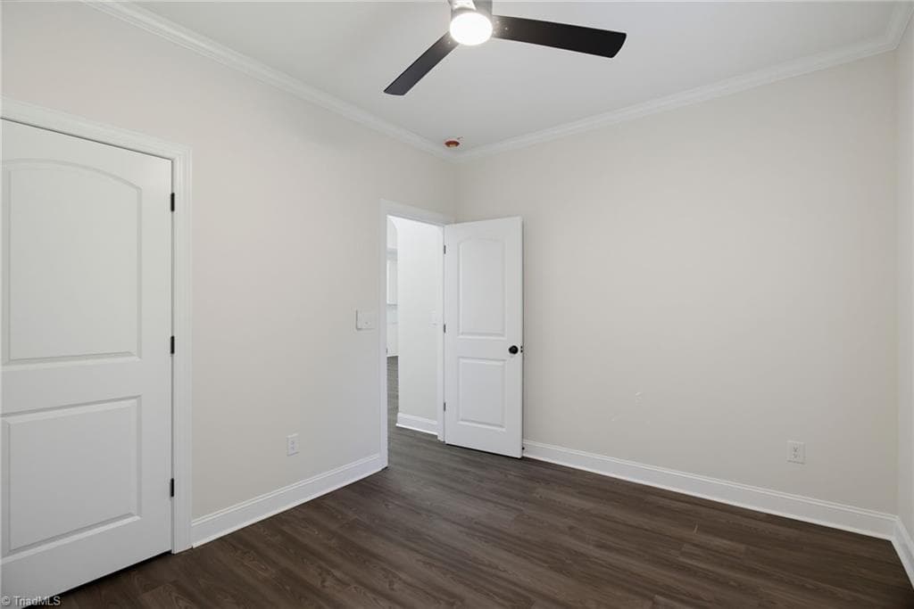 Stick/Site Built at 316 Pickett Place, High Point NC 27262, photo 24 of 33