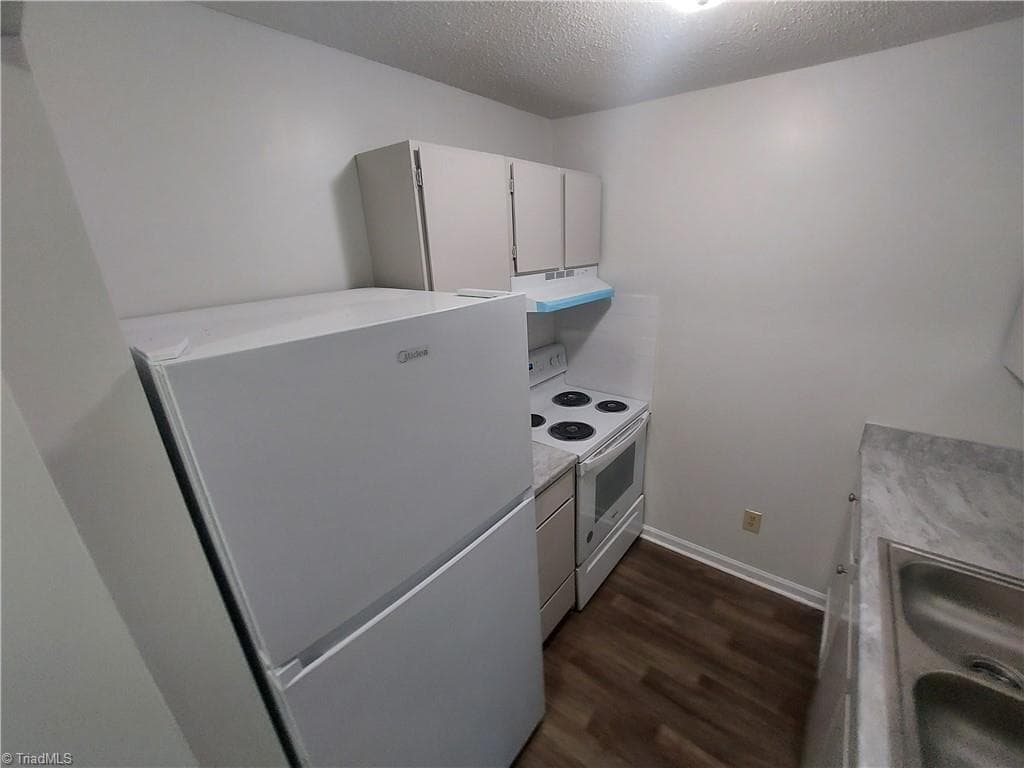 Multi Family at 427 Main Street # 13, Asheboro NC 27203, photo 3 of 8