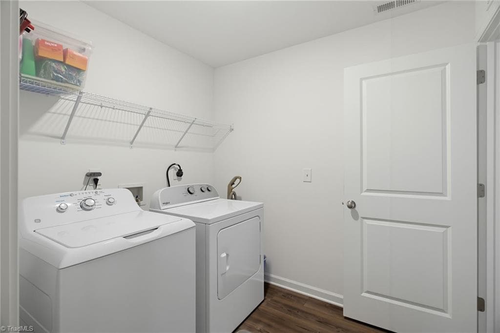 Stick/Site Built at 107 Wickham Court, Clemmons NC 27012, photo 21 of 32