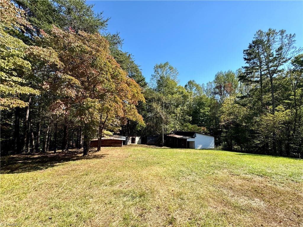 Stick/Site Built at 579 Priddy Farm Road, Rural Hall NC 27045, photo 23 of 30
