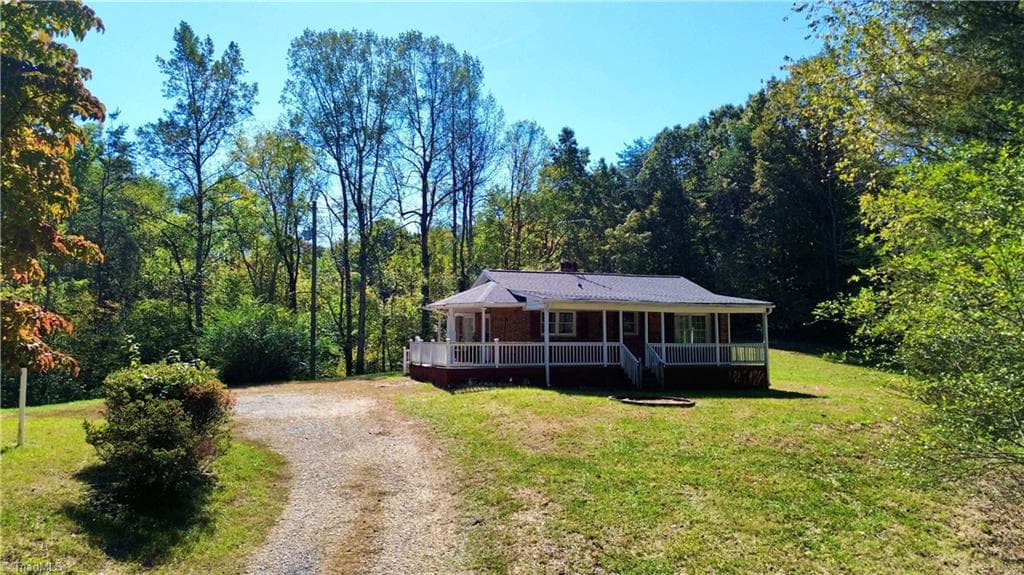 579 Priddy Farm Road, Rural Hall NC 27045