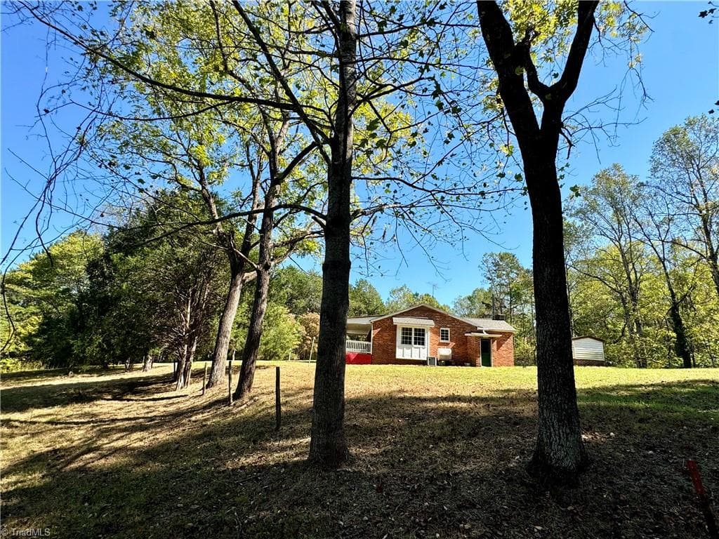 Stick/Site Built at 579 Priddy Farm Road, Rural Hall NC 27045, photo 10 of 30