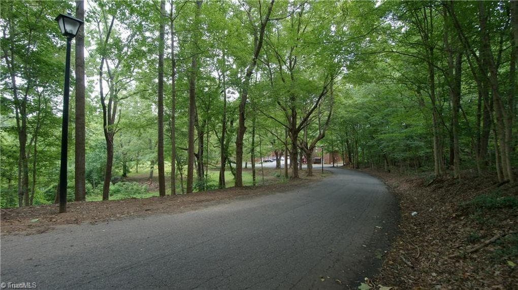 3300 Starlight Drive # 4, Winston-Salem NC 27107