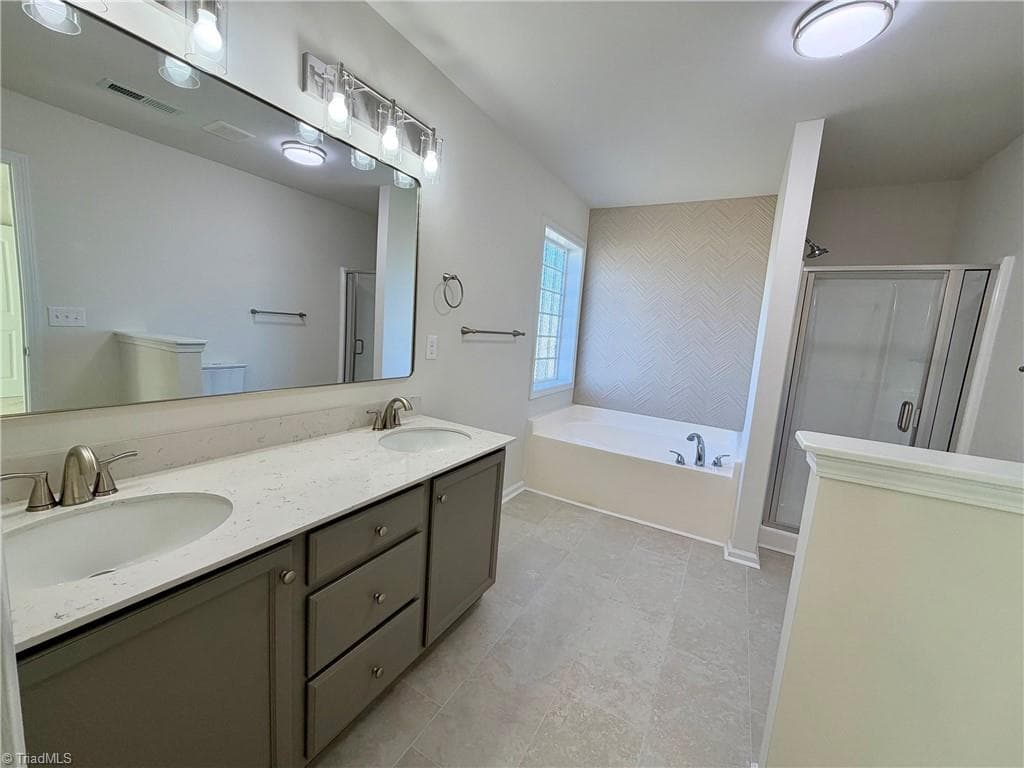 Stick/Site Built at 4621 Meadowside Terrace, High Point NC 27265, photo 12 of 16