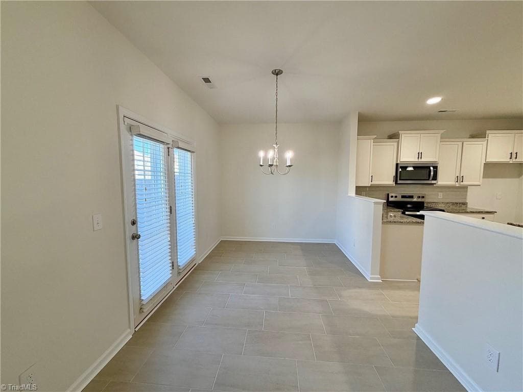 Stick/Site Built at 4621 Meadowside Terrace, High Point NC 27265, photo 10 of 16