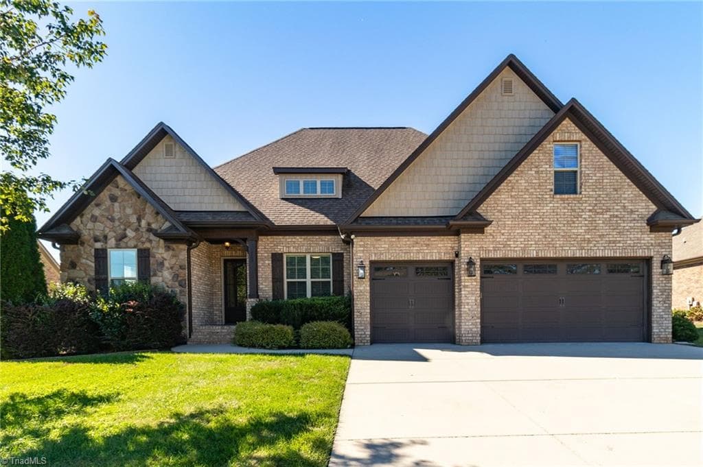 145 Winged Foot Court, Winston-Salem NC 27107