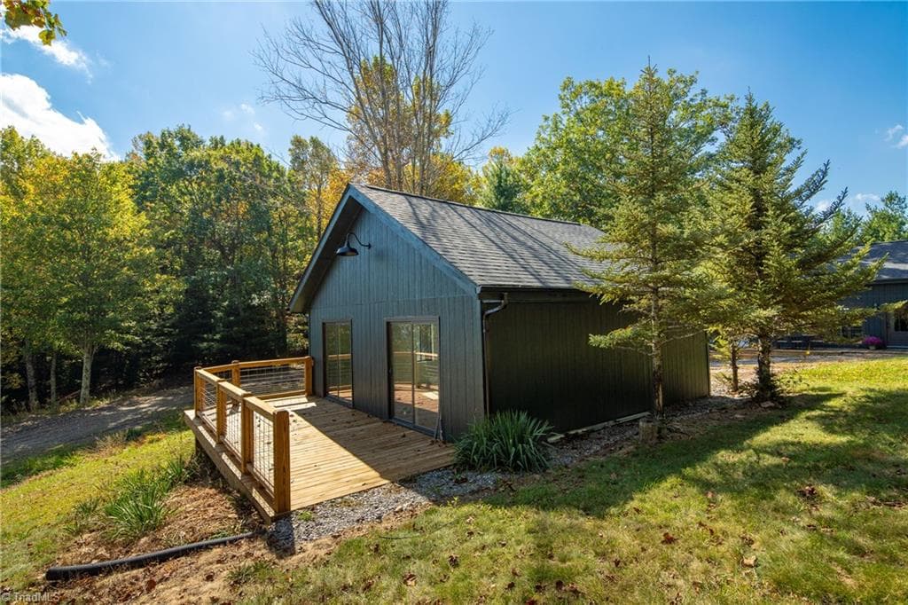 Stick/Site Built at 1138 Lump Road, Purlear NC 28665, photo 2 of 49