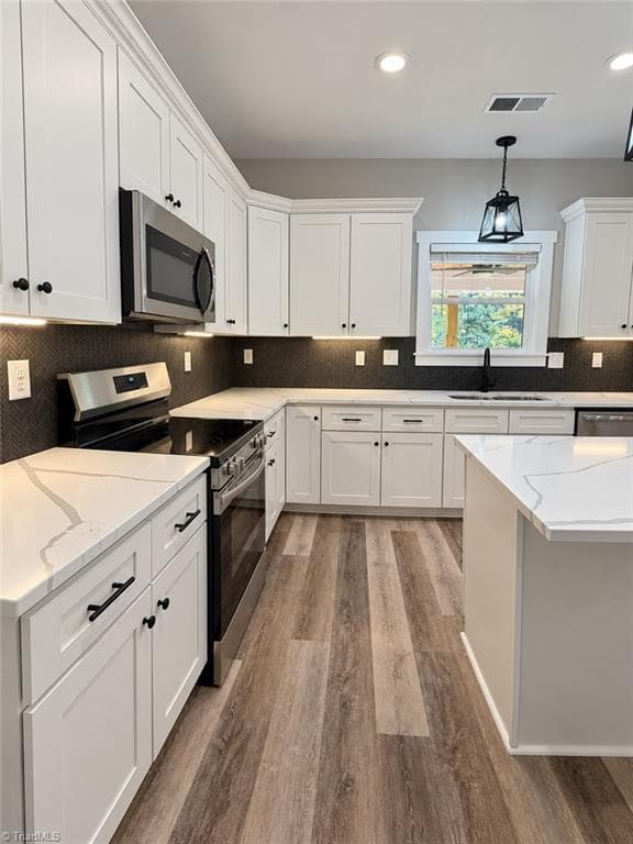 Stick/Site Built at 1222 Summerhill Street SW, Lenoir NC 28645, photo 11 of 29