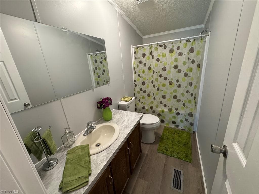 Manufactured Home at 302 Queens Way, Randleman NC 27317, photo 33 of 48
