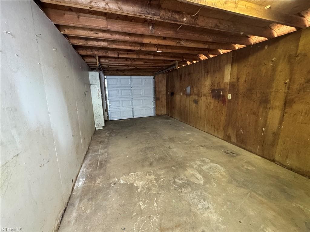 Manufactured Home at 302 Queens Way, Randleman NC 27317, photo 45 of 48