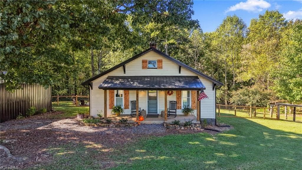 271 Fairmount Road, Statesville NC 28625