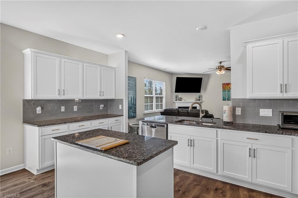 Stick/Site Built at 3591 Village Springs Drive, High Point NC 27265, photo 21 of 50