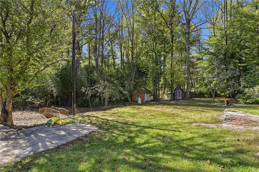 Stick/Site Built at 555 N BUNKER HILL Road, Oak Ridge NC 27310, photo 20 of 26