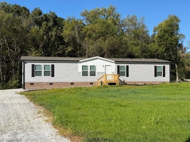 Manufactured Home at 610 Tom Barber Road, Cleveland NC 27013, photo 12 of 14
