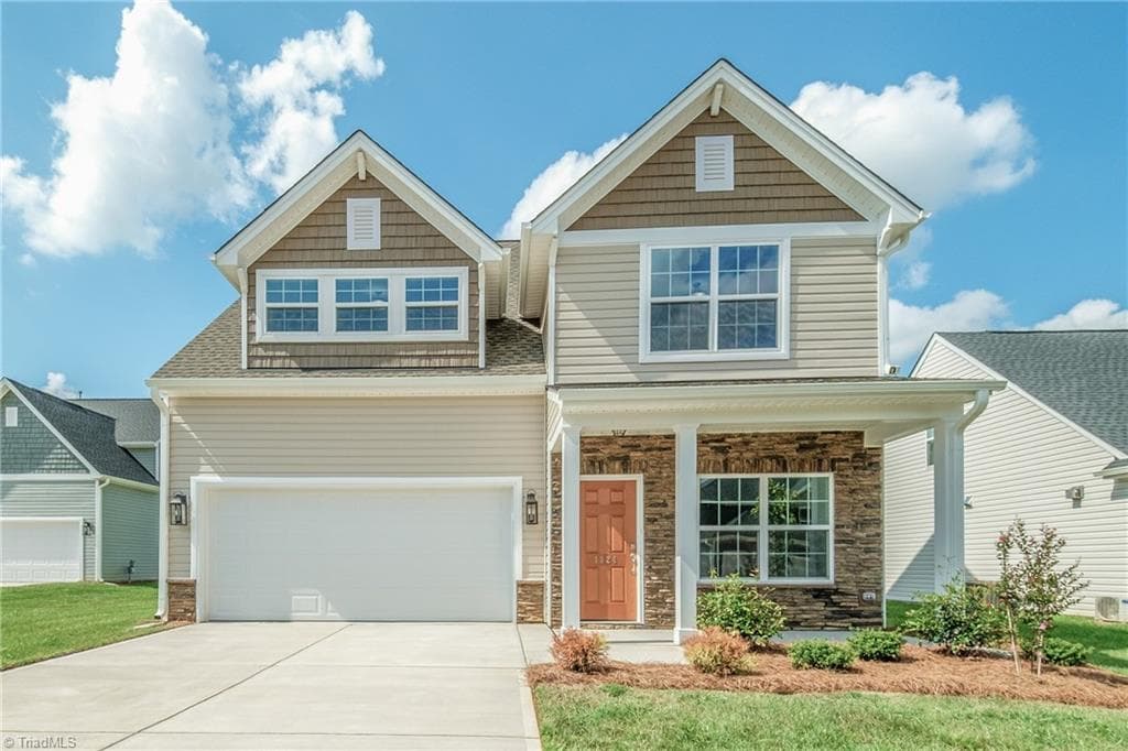 1324 Dandridge Drive, Kernersville NC 27284
