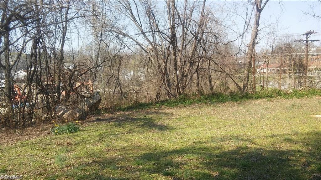 106 Carolina Avenue, Thomasville NC 27360