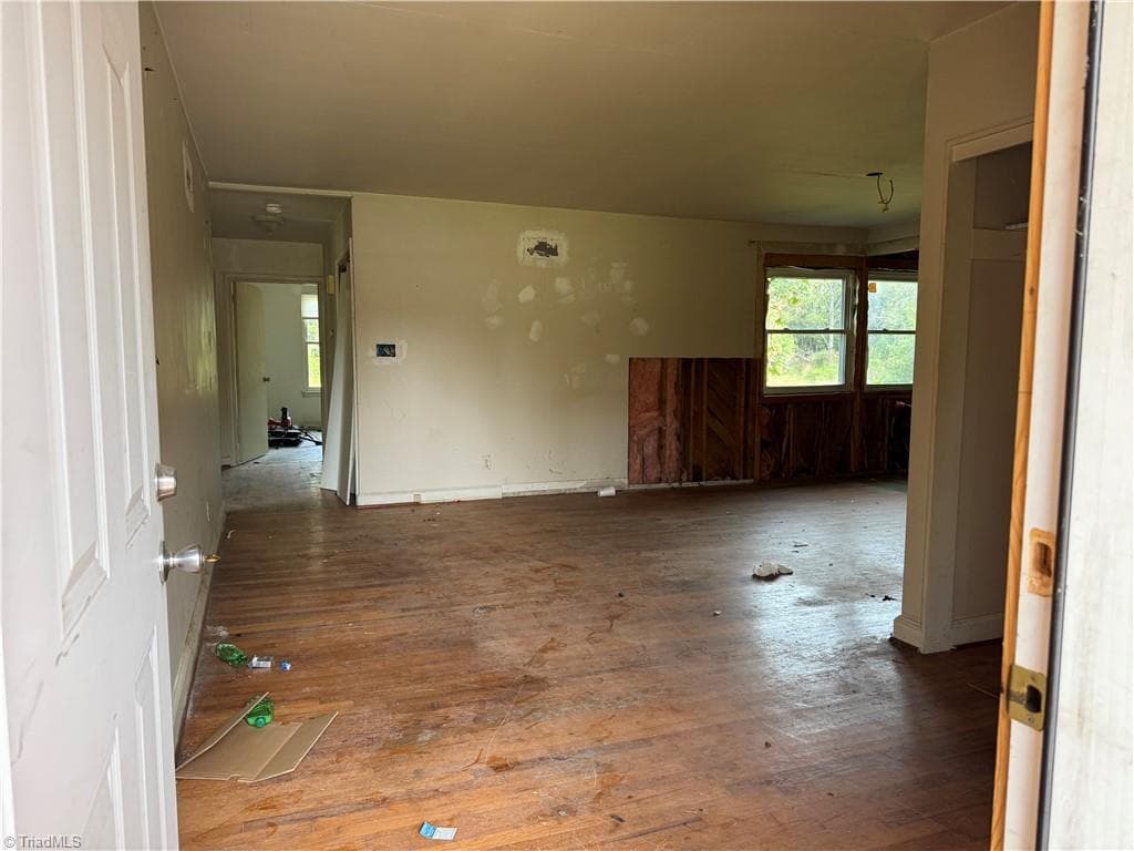 Stick/Site Built at 1660 W Lexington Avenue, High Point NC 27262, photo 22 of 24