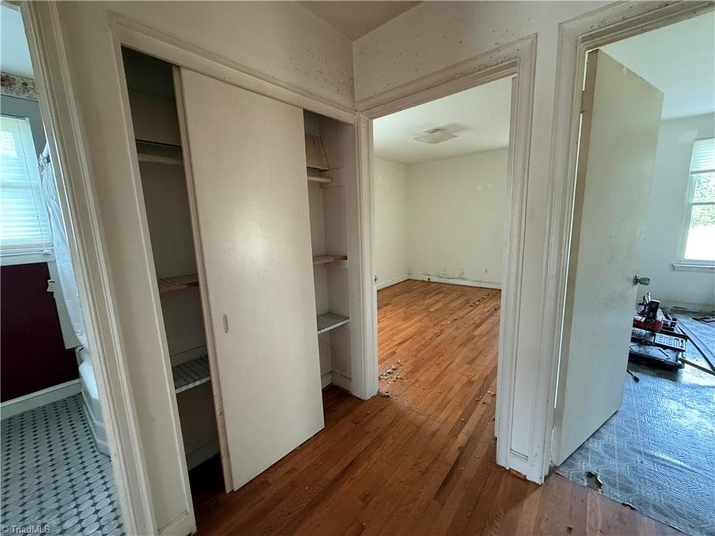 Stick/Site Built at 1660 W Lexington Avenue, High Point NC 27262, photo 14 of 24