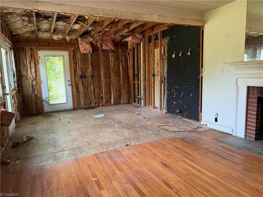 Stick/Site Built at 1660 W Lexington Avenue, High Point NC 27262, photo 18 of 24