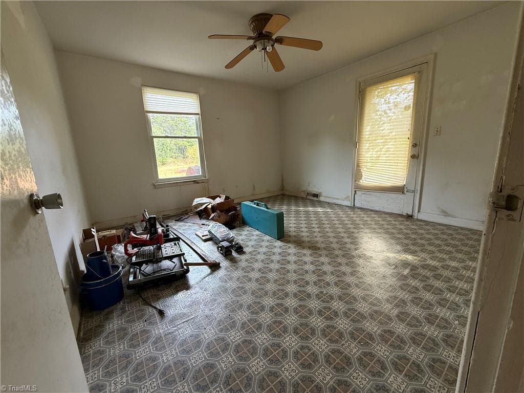 Stick/Site Built at 1660 W Lexington Avenue, High Point NC 27262, photo 11 of 24