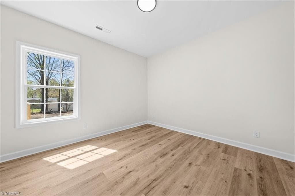 Stick/Site Built at 603 Spruce Street, High Point NC 27262, photo 8 of 15