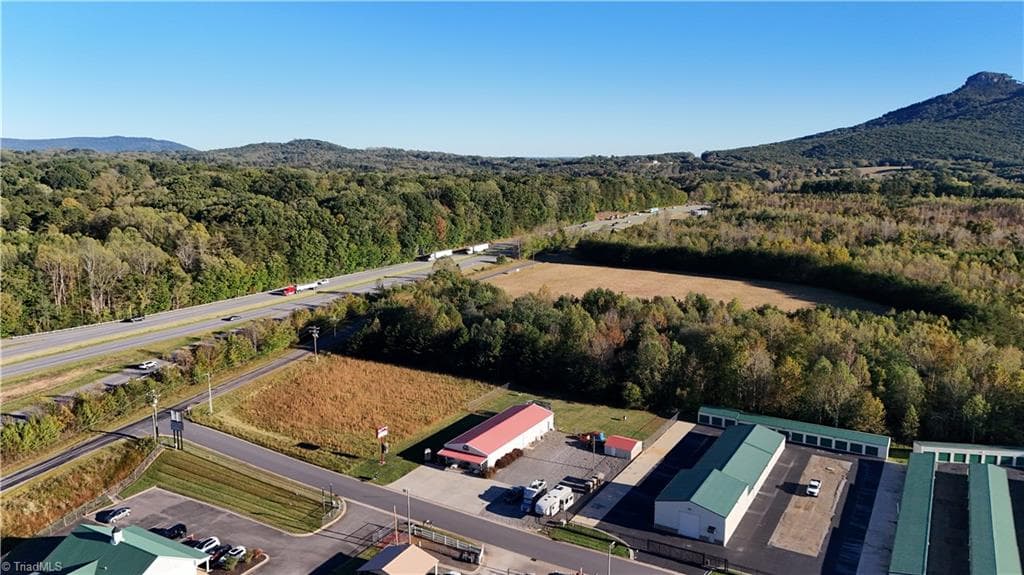 Retail at 108 Lola Lane, Pilot Mountain NC 27041, photo 6 of 29