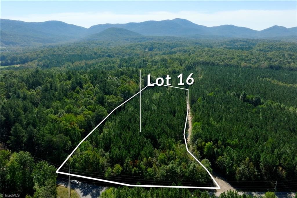 16 Morrison Road, Morganton NC 28655