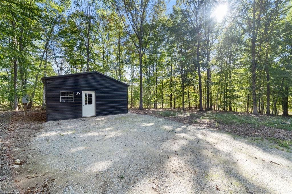 Stick/Site Built at 880 Dykers Creek Road, Lexington NC 27295, photo 43 of 50